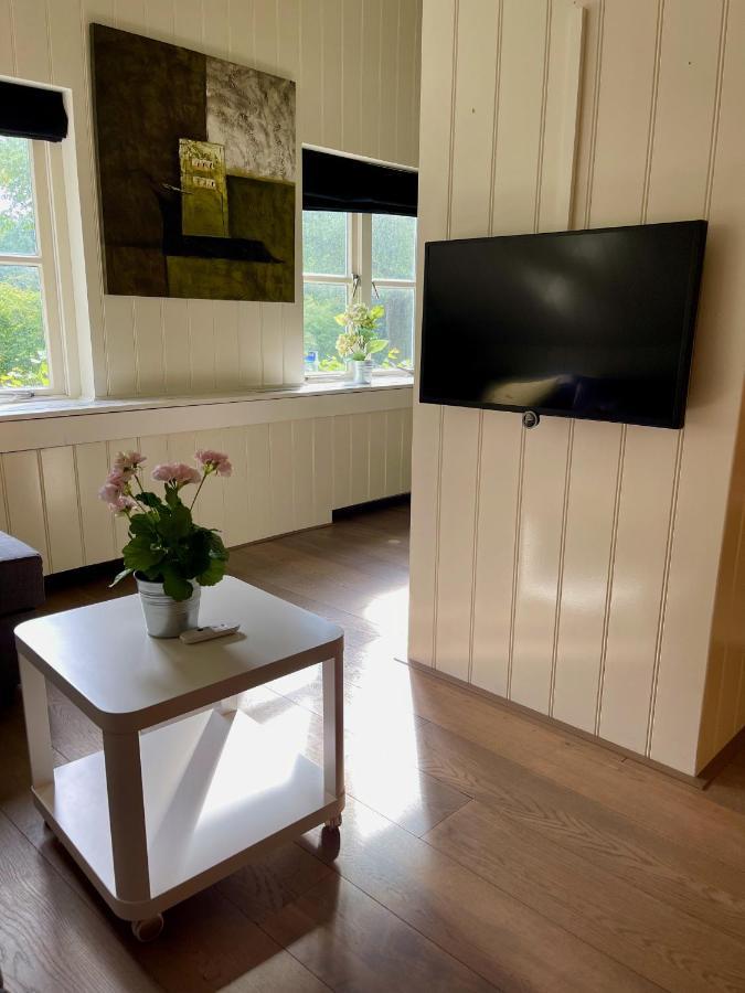 Karibu Het Voorhuis 2 Tot 6 Persoons Luxe Slaapkamers Met Een Mooie Woonkeuken Daarle المظهر الخارجي الصورة