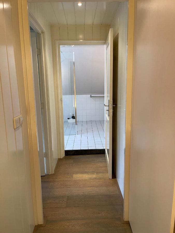 Karibu Het Voorhuis 2 Tot 6 Persoons Luxe Slaapkamers Met Een Mooie Woonkeuken Daarle المظهر الخارجي الصورة